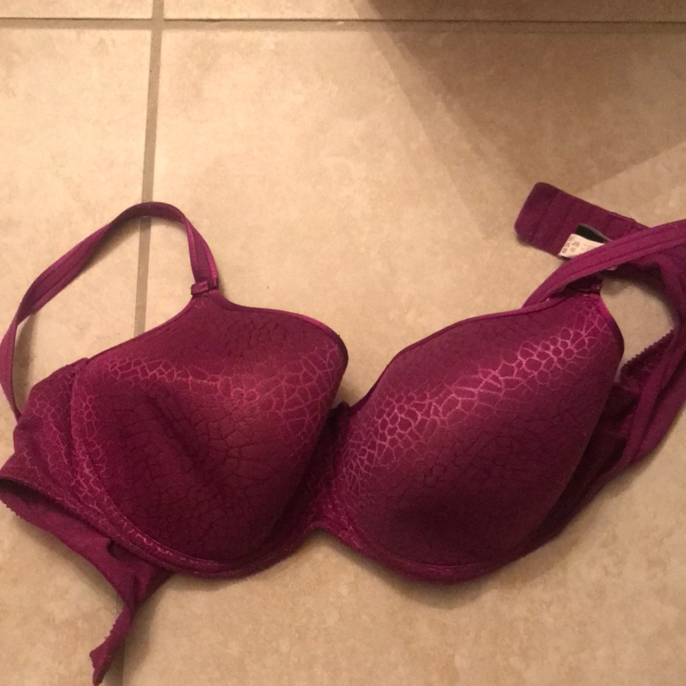 Chantelle bra